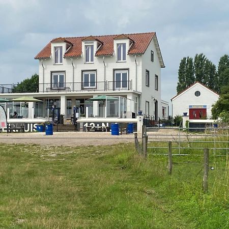Het Veerhuis Oeffelt エクステリア 写真